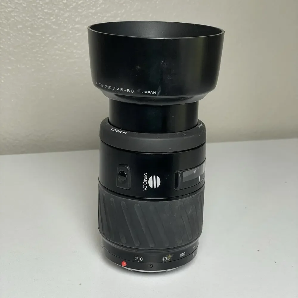 Minolta AF Zoom 70-210mm F/4.5 -5.6 Lens